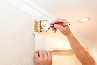 Pose de papier peint à Bartrès — revêtements muraux et toiles de verre
